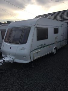 *SOLD* 2001 Elddis Golden Crown – 4 berth with full end bathroom and Motor movers