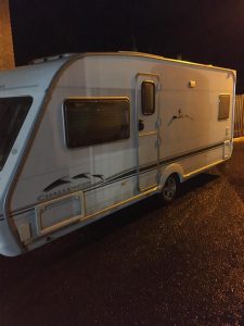 *SOLD* 2004 Swift Challenger – 4 berth with fixed bed